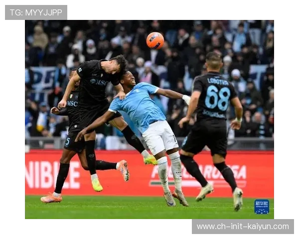 罗马旧将斯皮纳佐拉远射世界波,帮助那不勒斯首度扳平比分 罗马旧将斯皮纳佐拉远射世界波,帮助那不勒斯首度扳平比分